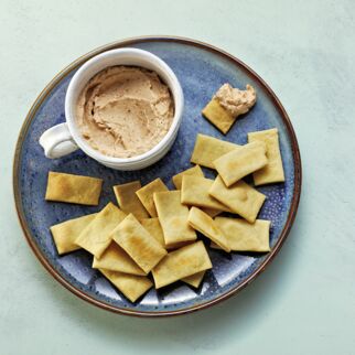 Dinkelcracker mit Dip Dinkelcracker mit Dip