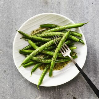 Bohnensalat mit Dill-Senf-Dressing Bohnensalat mit Dill-Senf-Dressing