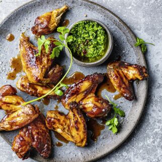 Chickenwings mit
Asia-Pesto Chickenwings mit
Asia-Pesto
