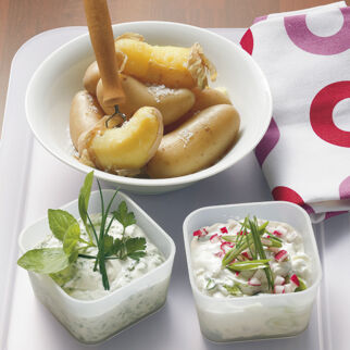 Pellkartoffeln mit zweierlei Quark Pellkartoffeln mit zweierlei Quark