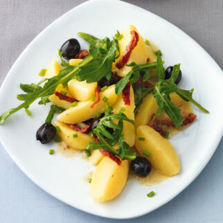 Mittelmeer-Kartoffelsalat Mittelmeer-Kartoffelsalat