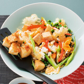 Gebratener Reis mit Tofu Gebratener Reis mit Tofu