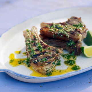 Lammkoteletts mit Joghurt-Mandel-Marinade Lammkoteletts mit Joghurt-Mandel-Marinade
