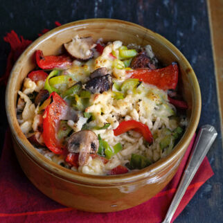 Gratinierte Spätzle mit Pilzen und Gemüse Gratinierte Spätzle mit Pilzen und Gemüse