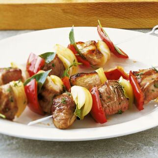 Lammspieße mit Lorbeer Lammspieße mit Lorbeer