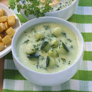 Kalte Gurkensuppe Kalte Gurkensuppe