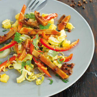 Szechuan-Seitan mit gebratenem Gemüse Szechuan-Seitan mit gebratenem Gemüse
