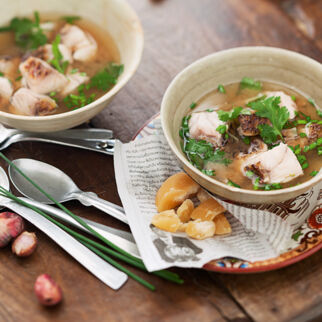 Fischsuppe mit Tamarinde Fischsuppe mit Tamarinde
