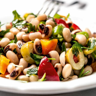 SALAT AUS AUGENBOHNEN SALAT AUS AUGENBOHNEN