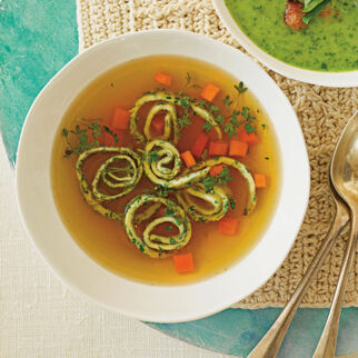 Bärlauch-Flädle-Suppe Bärlauch-Flädle-Suppe
