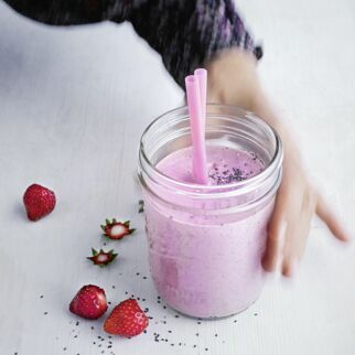 Beeriger Kokoskuss Beeriger Kokoskuss