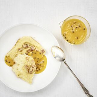 Grießgratin mit Mango-Maracuja-Sauce Grießgratin mit Mango-Maracuja-Sauce