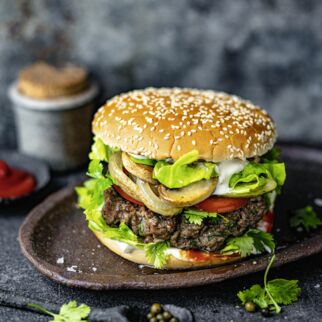 Wildburger mit
Koriandergrün Wildburger mit
Koriandergrün