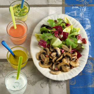 Gebratene Pilze mit Blattsalat Gebratene Pilze mit Blattsalat
