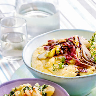 Polenta mit Radicchio-Chicorée-Gemüse Polenta mit Radicchio-Chicorée-Gemüse