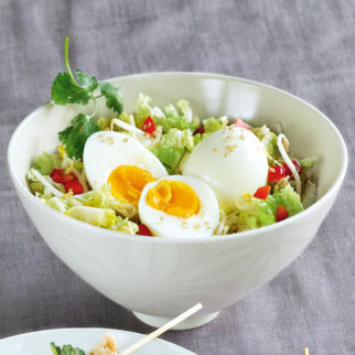 Chinakohlsalat mit Paprikadressing Chinakohlsalat mit Paprikadressing