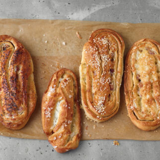 Gefüllte Brotstrudelstreifen Gefüllte Brotstrudelstreifen