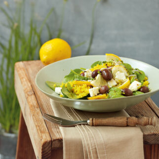 Hirsesalat mit Schafskäse und Spinat Hirsesalat mit Schafskäse und Spinat