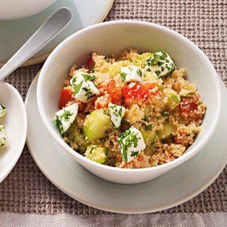 Couscous mit Tomaten und Mozzarella Couscous mit Tomaten und Mozzarella