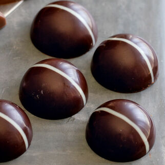 Vanille-Halbkugeln Vanille-Halbkugeln