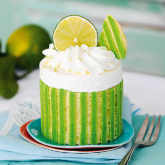 Limettentörtchen im Streifenhemd Limettentörtchen im Streifenhemd