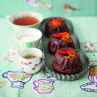 MACADAMIA-CHILI-GUGLHUPF MACADAMIA-CHILI-GUGLHUPF