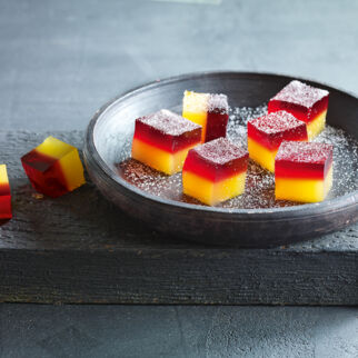 Granatapfel-Orangen-Geleewürfel Granatapfel-Orangen-Geleewürfel