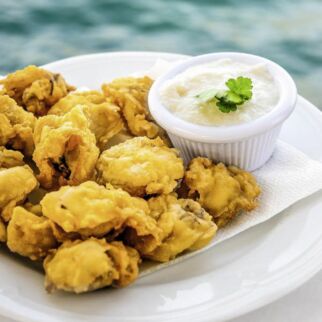 MUSCHELN MIT WALNUSSSAUCE MUSCHELN MIT WALNUSSSAUCE