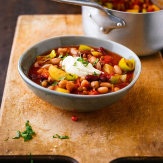 Scharfer Hülsenfrucht-Topf Scharfer Hülsenfrucht-Topf