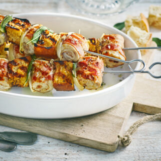 Putenröllchen am Spieß Putenröllchen am Spieß