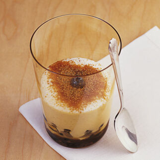 Joghurtcreme mit Heidelbeeren Joghurtcreme mit Heidelbeeren