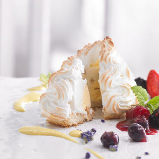 bombe_suprise_mit_beeren bombe_suprise_mit_beeren