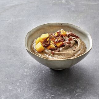 Avocado-Mousse mit Mango Avocado-Mousse mit Mango