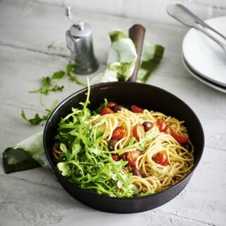 Würzige One-Pot-Spaghetti Würzige One-Pot-Spaghetti