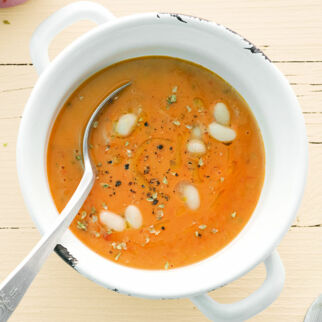 Bohnen-Tomaten-Suppe Bohnen-Tomaten-Suppe
