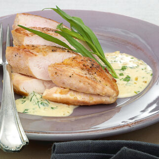 Hühnerbrust in Estragonsahne Hühnerbrust in Estragonsahne