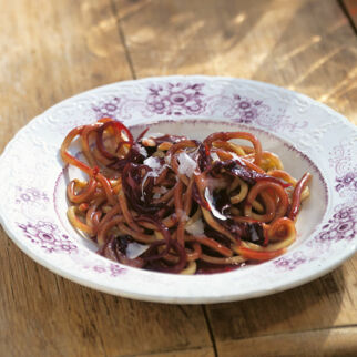 Maccheroni mit Rotweinsauce Maccheroni mit Rotweinsauce