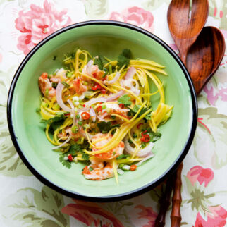 Pikanter Garnelensalat (Yam Gung) Pikanter Garnelensalat (Yam Gung)