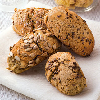 Hirse-Buchweizen-Brötchen Hirse-Buchweizen-Brötchen