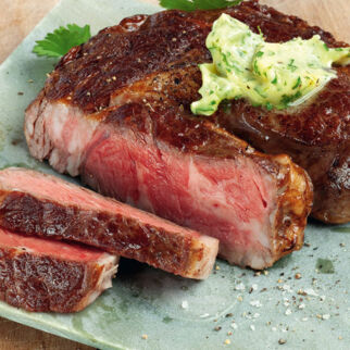 Rindersteak mit Wasabi-Butter Rindersteak mit Wasabi-Butter