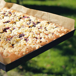 Kirschkuchen mit Streuseln Kirschkuchen mit Streuseln