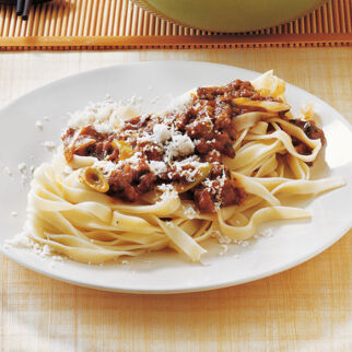 Nudeln mit Kräuterhack Nudeln mit Kräuterhack