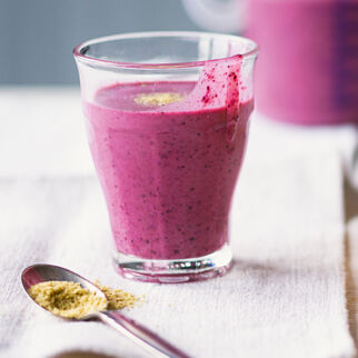 Waldbeeren-Molke-Shake Waldbeeren-Molke-Shake