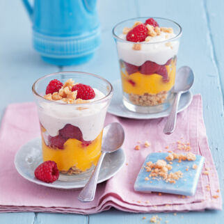 Mango-Himbeer-Schichtspeise Mango-Himbeer-Schichtspeise