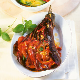 Auberginenfächer aus dem Ofen Auberginenfächer aus dem Ofen