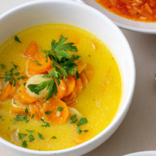 Möhrensuppe mit Kokosmilch Möhrensuppe mit Kokosmilch