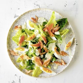 Römersalat mit Stremellachs Römersalat mit Stremellachs