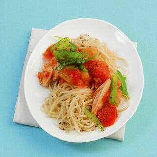 Asia-Nudeln süßsauer Asia-Nudeln süßsauer