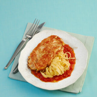 Puten-Piccata mit Tomatensauce Puten-Piccata mit Tomatensauce