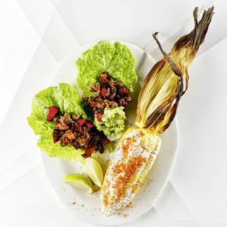 Salat-Tacos
mit Elotes Salat-Tacos
mit Elotes